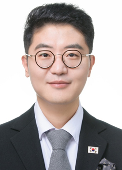 이성우 우리공화당 공보본부장