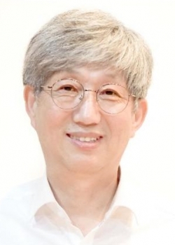 강홍규 연구교수