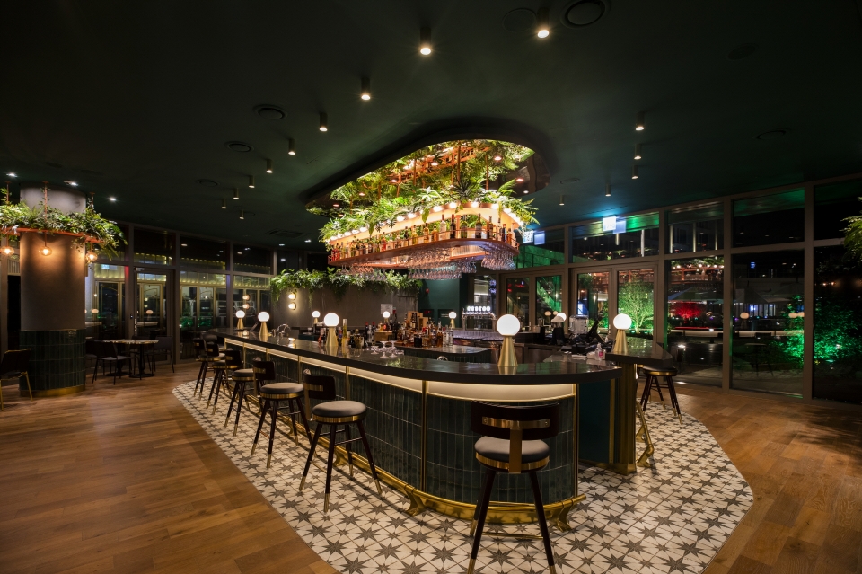 캐주얼 라운지 바 S BAR.