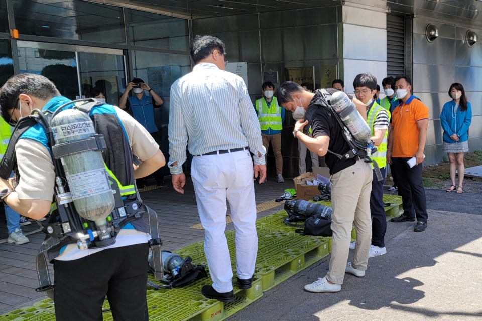 제주개발공사_소소심 경진대회 모습_공기호흡기 교육