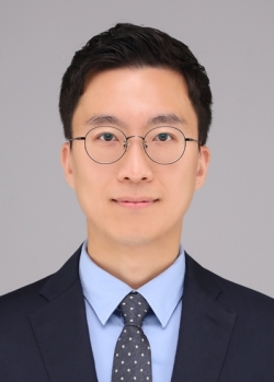 이연건 교수