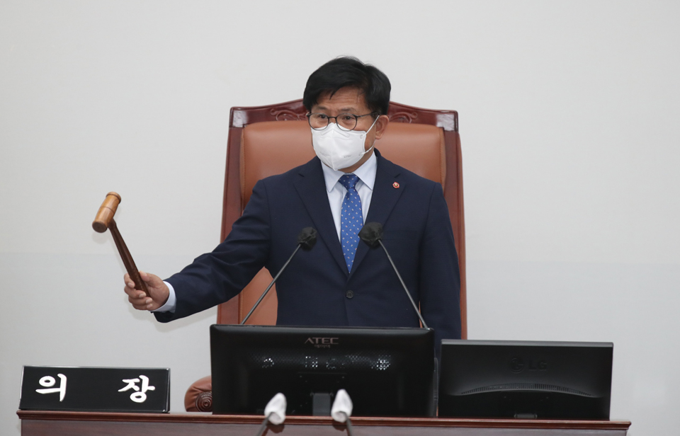 제주도의회가 19일 올해 마지막 회기인 제412회 임시회를 개회했다.[사진제공=제주도의회]