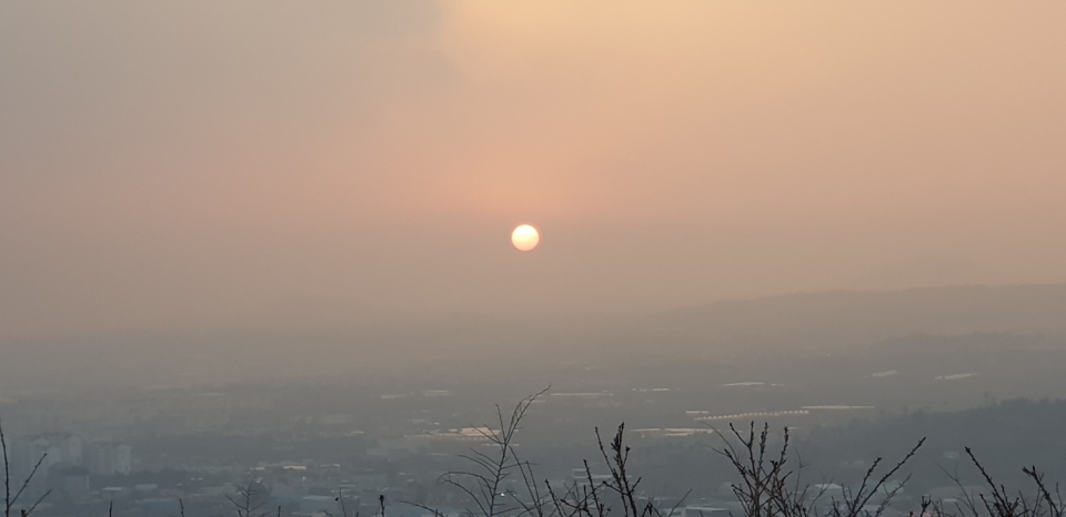별도봉 일출