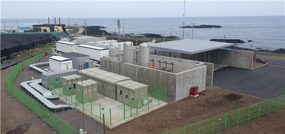 국내 최초 3.3MW 그린수소 생산 플랜트 준공 현장