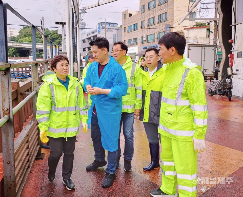 민주당 “태풍 피해 예방 ‘도민안전방재단’이 책임진다”(사진제공=민주당제주도당)