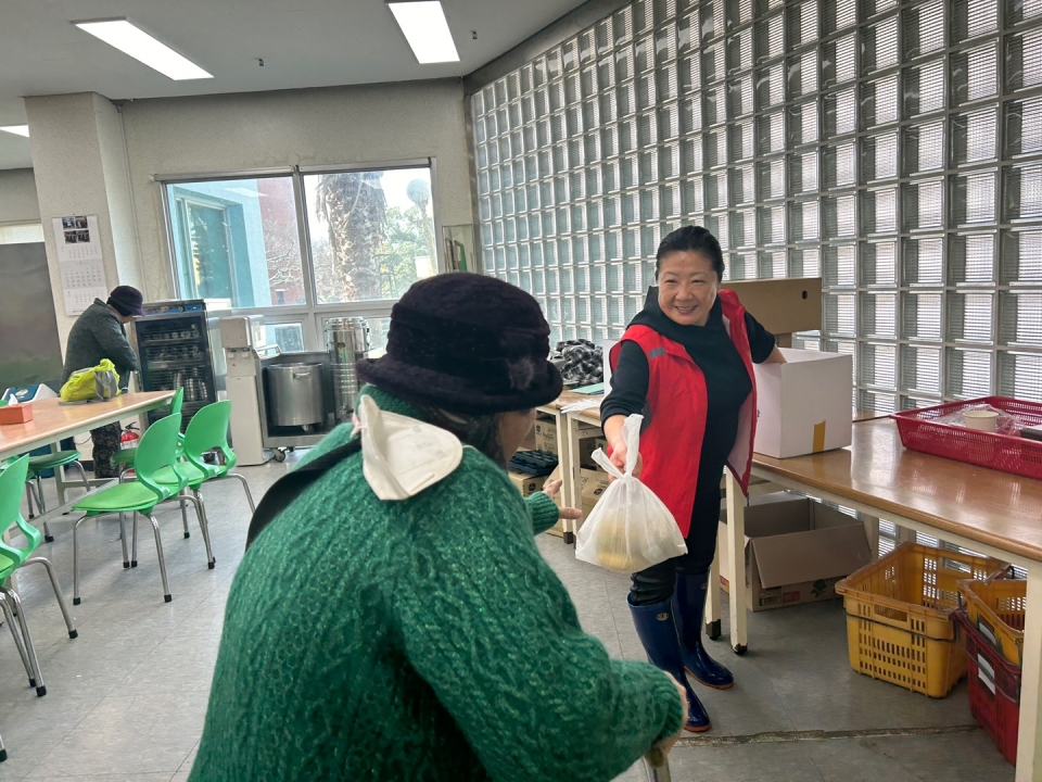 제주월계수라이온스클럽, 서부종합사회복지관 경로식당 식사 지원