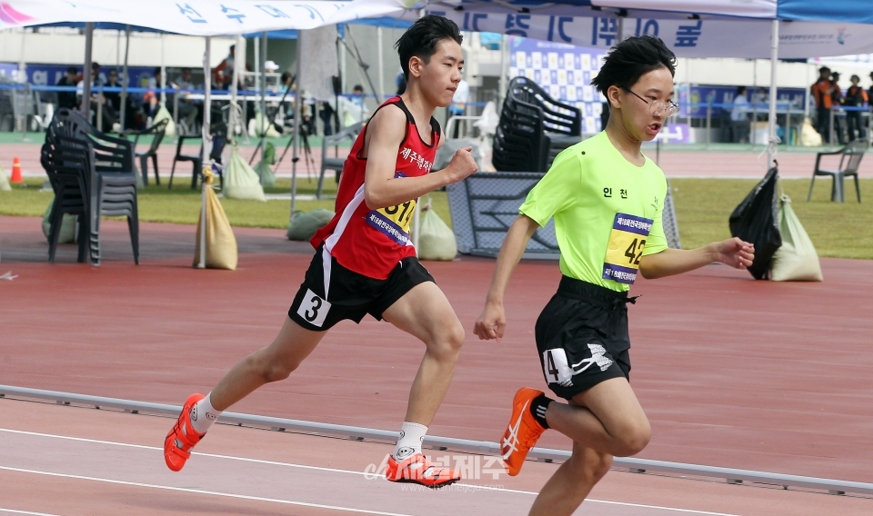 서귀포중, 제18회 전국장애학생체육대회 육상종목 은메달 수상 쾌거