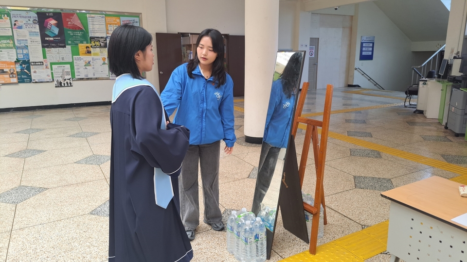 제주대학교 총학생회, 학위복 리뉴얼을 위한 선호도 조사 추진