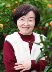 고명순 작가