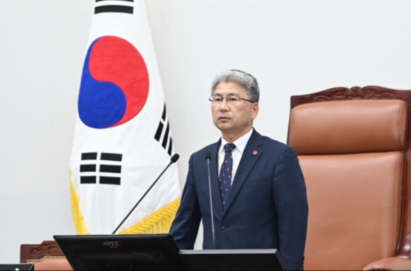 이상봉 제주특별자치도의회 의장